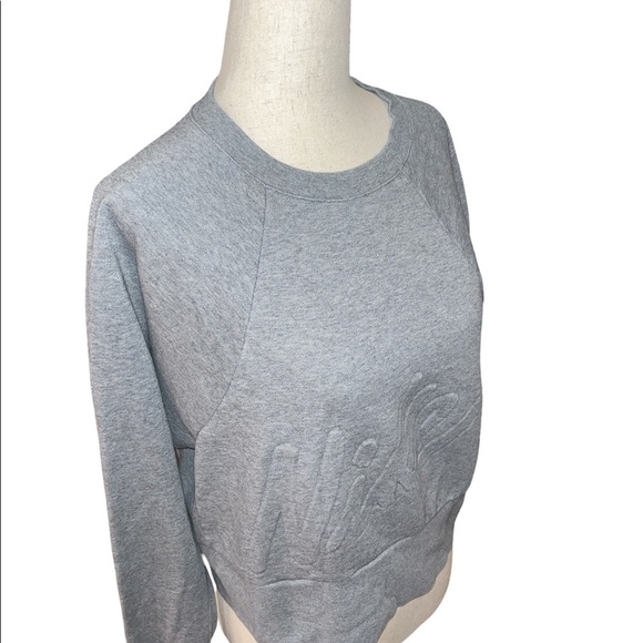 Nike Tops - Nike Women’s Gray Sweatshirt